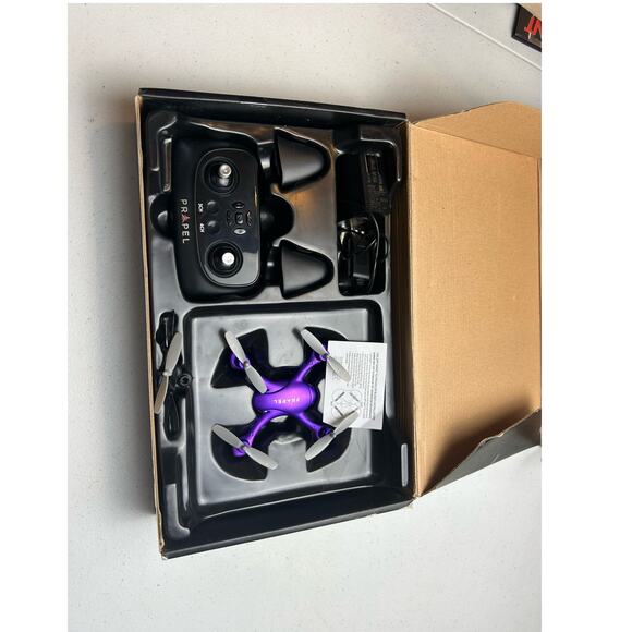 Zipp Nano X2 Drone In/Out door 2.4Ghz Blue & Blk Mini Size - Picture 16 of 16